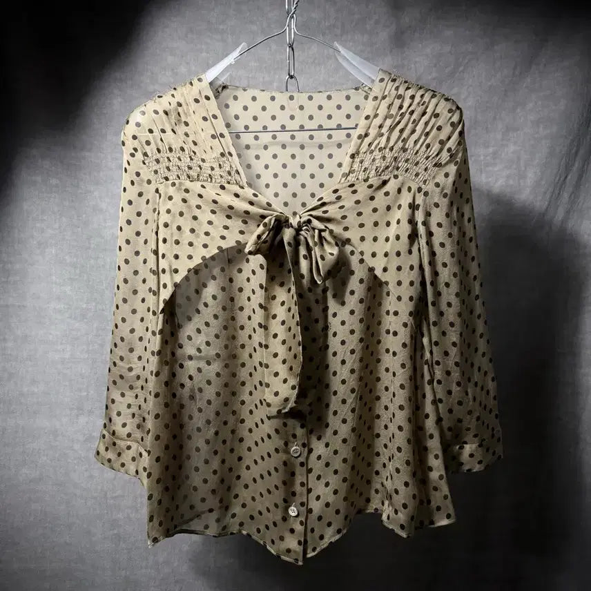 [BUNJANG] Prada Ribbon Dot Blouse / 프라다 리본 도트 블라우스