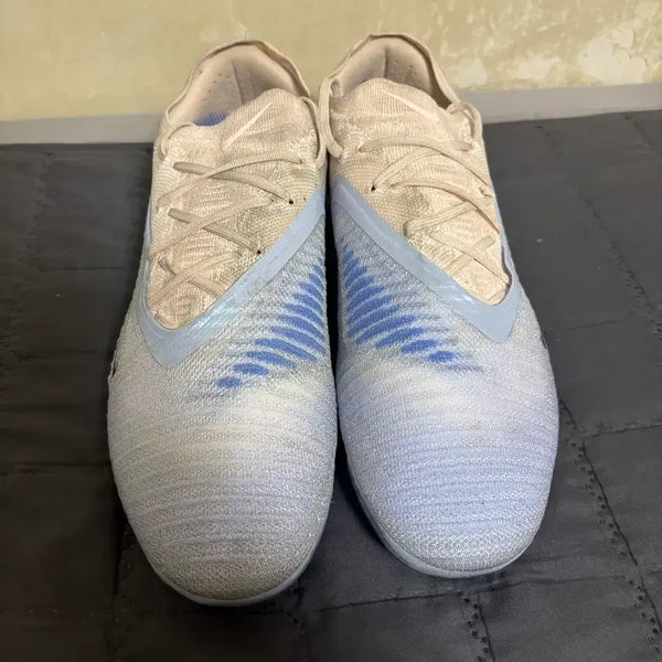 [BUNJANG] Nike Phantom 6 Low Elite AG-PRO LV8 Football Boots / NIKE PHANTOM 6 LOW ELITE AG-PRO LV8(최상급) 285(교신받음)