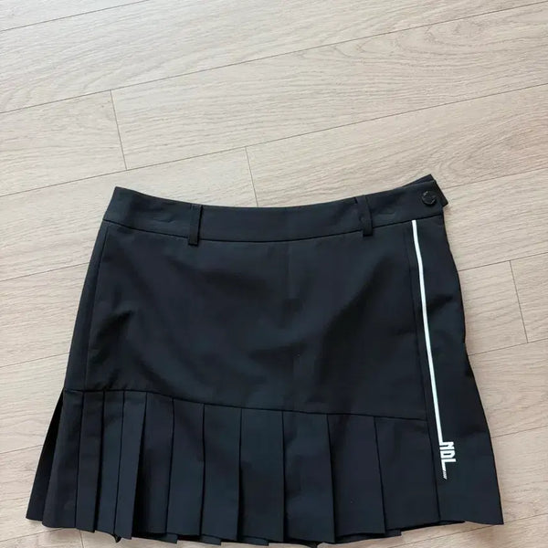 [BUNJANG] Beanpole Golf Black Pleated Skirt / 빈폴골프 블랙 플리츠 스커트