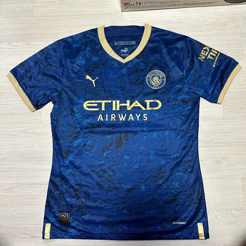 [BUNJANG] Manchester City 22-23 Chinese New Year Commemorative Jersey / 22-23 맨시티 춘절 기념 유니폼