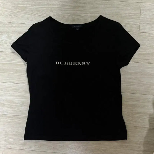 [BUNJANG] Burberry Vintage Short Sleeve T-Shirt Black / 버버리 빈티지 반팔 티셔츠 블랙