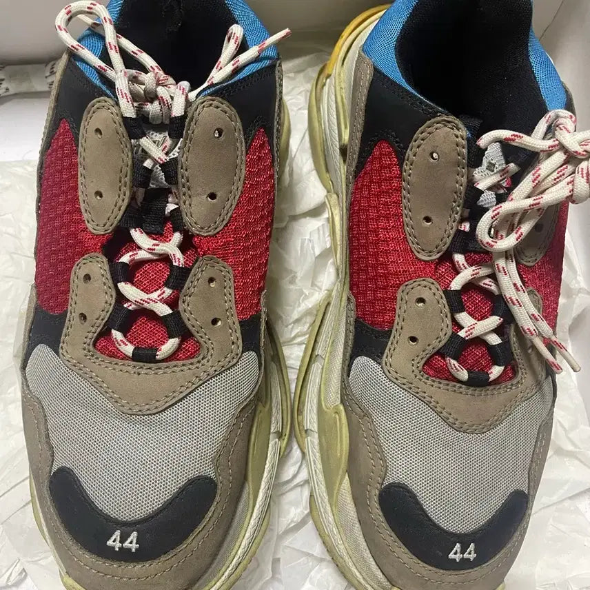 [BUNJANG] Balenciaga Triple S Sneakers Size 44 / 발렌시아가 트리플s 44사이즈