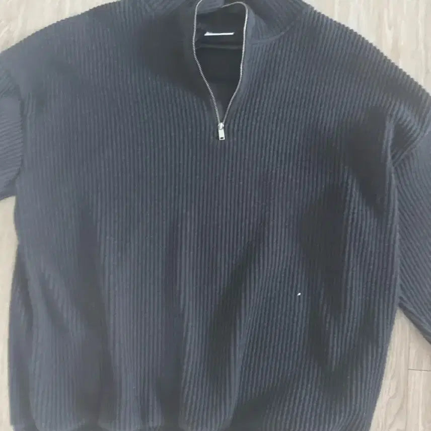 [BUNJANG] Half Zip-Up Knit / 하프집업 니트