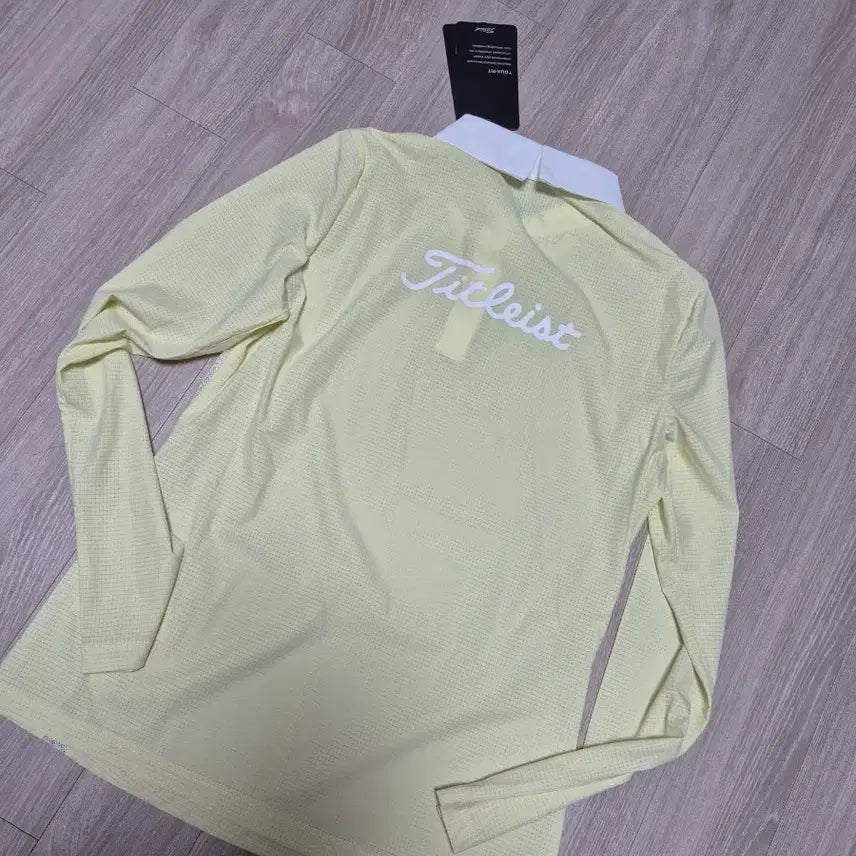 [BUNJANG] Titleist Women's Golf Long Sleeve T-Shirt Lemon Yellow Small / 새상품)타이틀리스트여성골프티 타이틀골프