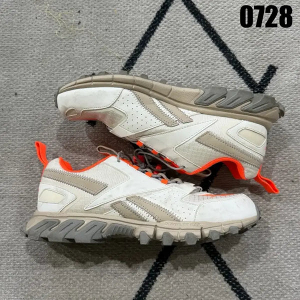[BUNJANG] Reebok Athletic Shoes Size 240 / 리복 운동화 240