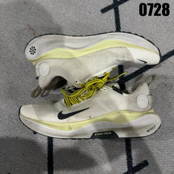 [BUNJANG] Nike Zoom Winflo 7 Legacy Green Women's Running Shoes (US 7) / 나이키 줌 윈플로 7 레거시 그린 240