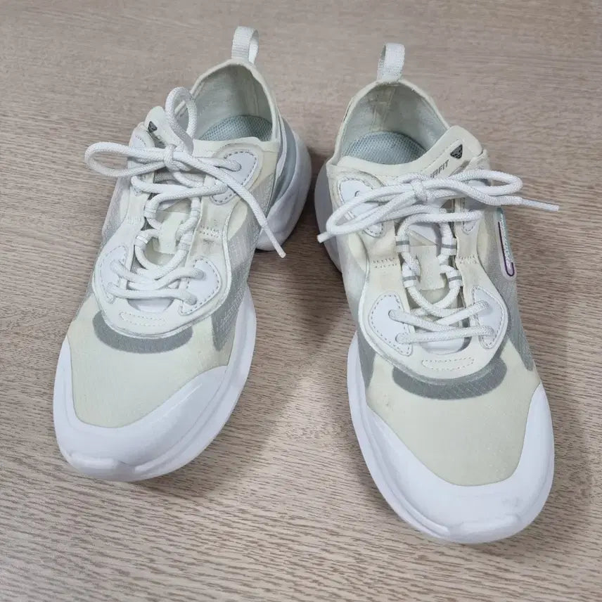 [BUNJANG] Dynafit Summer Sneakers Women's 240mm / 다이나핏 여름 스니커즈 여자240mmㅡ0316ㅇㅇ