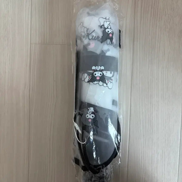 [BUNJANG] Sanrio Kuromi Umbrella YES24 Collaboration / 산리오 쿠로미 우산 예스24 새 상품 양도