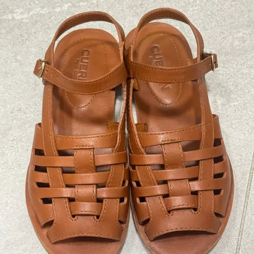 [BUNJANG] Koerner Venice 09 Leather Sandals Brown 225 / 쿠에른 베니스 09 샌들 브라운 225