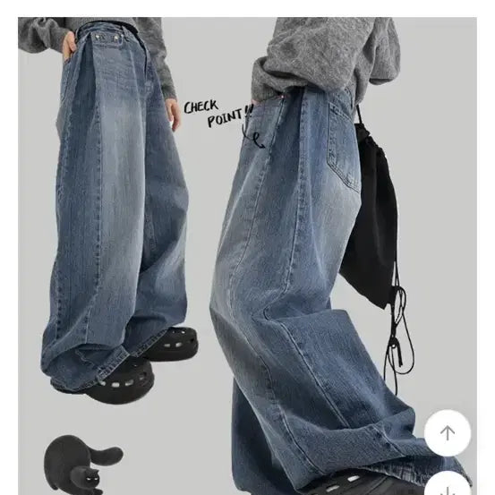[BUNJANG] OOTJ Side Folding Denim Boy Balloon Pintuck Black S Fit / Ootj 사이드 폴딩 데님 보이 벌룬 핀턱 블랙s 핏시 히니크 모디무드 보통의날 러브앤드팝 러블리힙