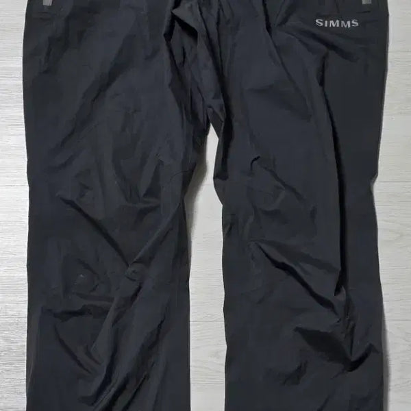 [BUNJANG] SIMMS Waypoints Rain Pant Waterproof Fishing/Outdoor Pants / 심스 SIMMS 웨이포인트 레인 팬츠 낚시/아웃도어 방수 팬츠 M(33~34인치)