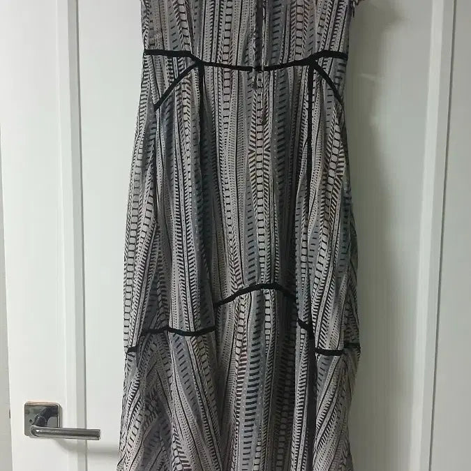 [BUNJANG] 100% Silk Pattern Maxi Dress / 실크 100% 패턴 맥시 원피스