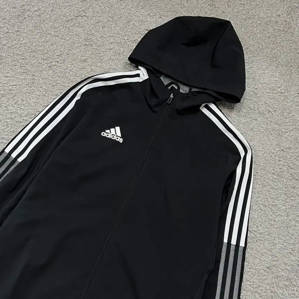 [BUNJANG] Adidas Windbreaker Jacket / [100] 아디다스 바람막이