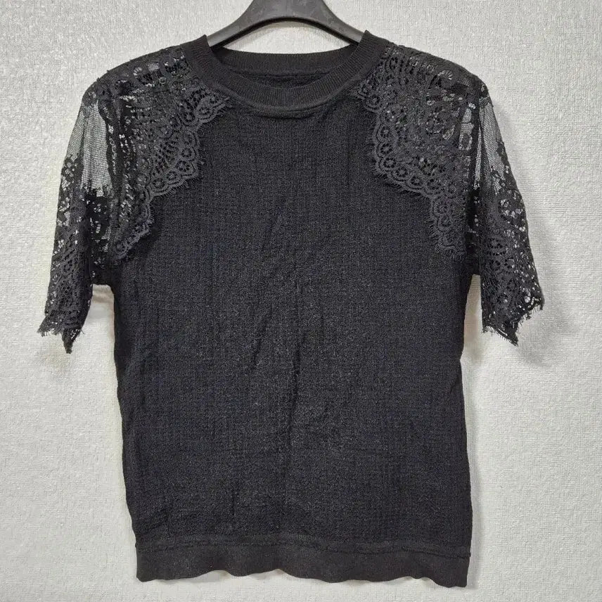 [BUNJANG] Lace Trimmed Rayon Short Sleeve Knit Top (55-66) / 레이스배색 레이온 반팔니트 55~66