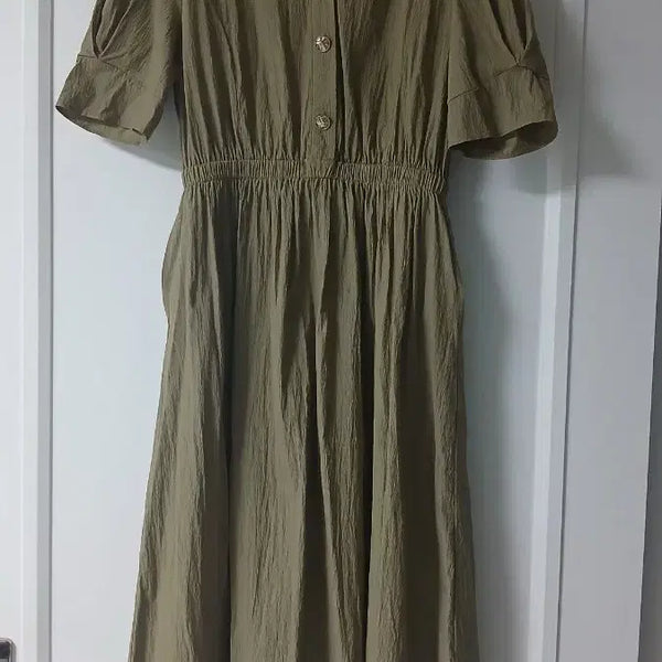 [BUNJANG] The Izzat Khaki Banding Dress / 더아이잗  카키색 밴딩 원피스(상태최상)