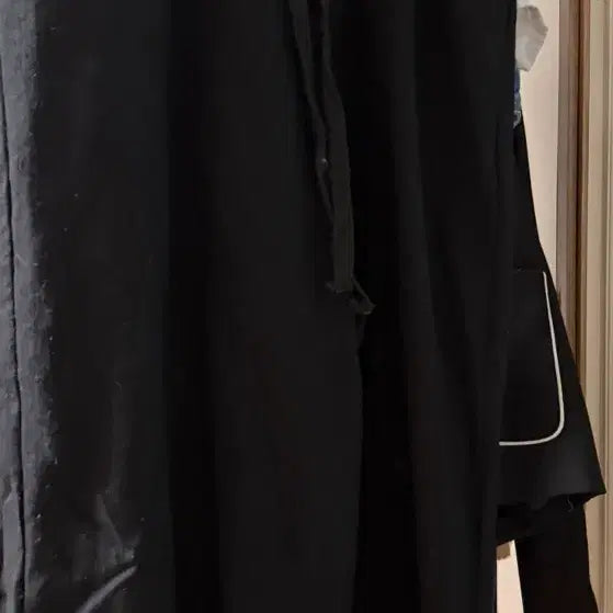 [BUNJANG] Black Wide Training Pants / 검정색 트레이닝 바지