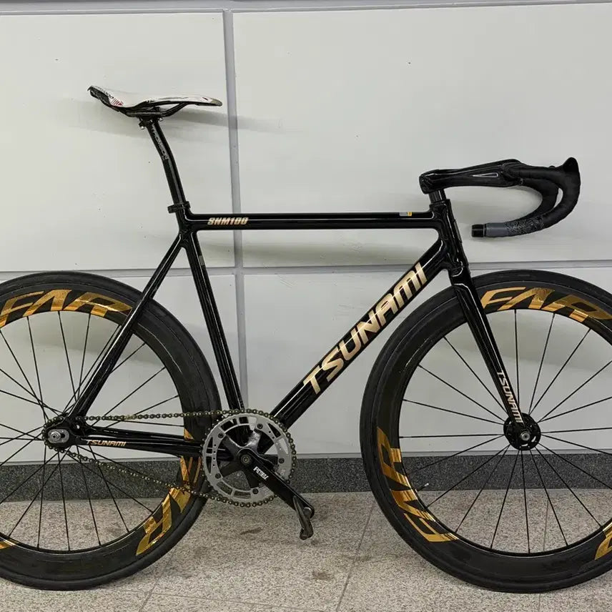 [BUNJANG] Tsunami Pixie Bicycle L Size Black Gold / 쓰나미 픽시 블랙 골드