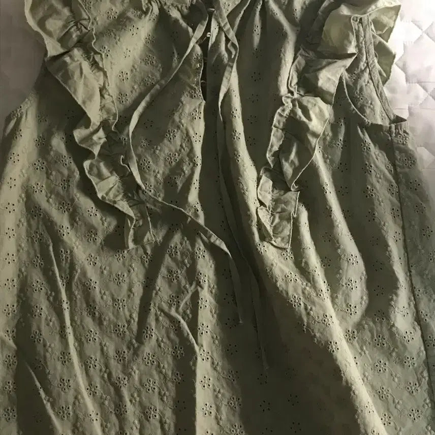 [BUNJANG] Vintage Floral Mori Blouse / 빈티지 잔꽃 모리 블라우스