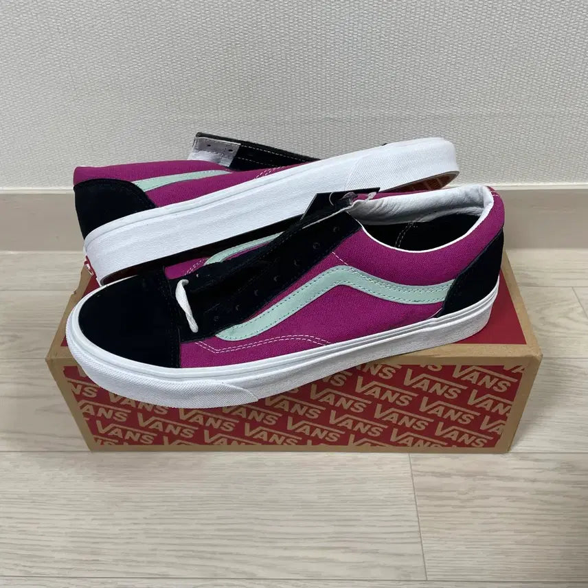[BUNJANG] Vans Style 36 Vintage Fuchsia Red / 반스/ 스타일36 빈티지 푸시아 레드/ 275