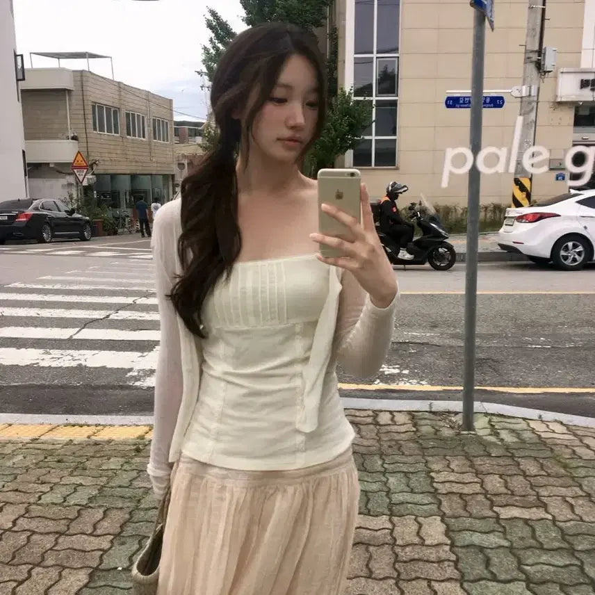 [BUNJANG] Pintuck Lace Sleeveless Top / 핀턱 레이스 슬리브리스
