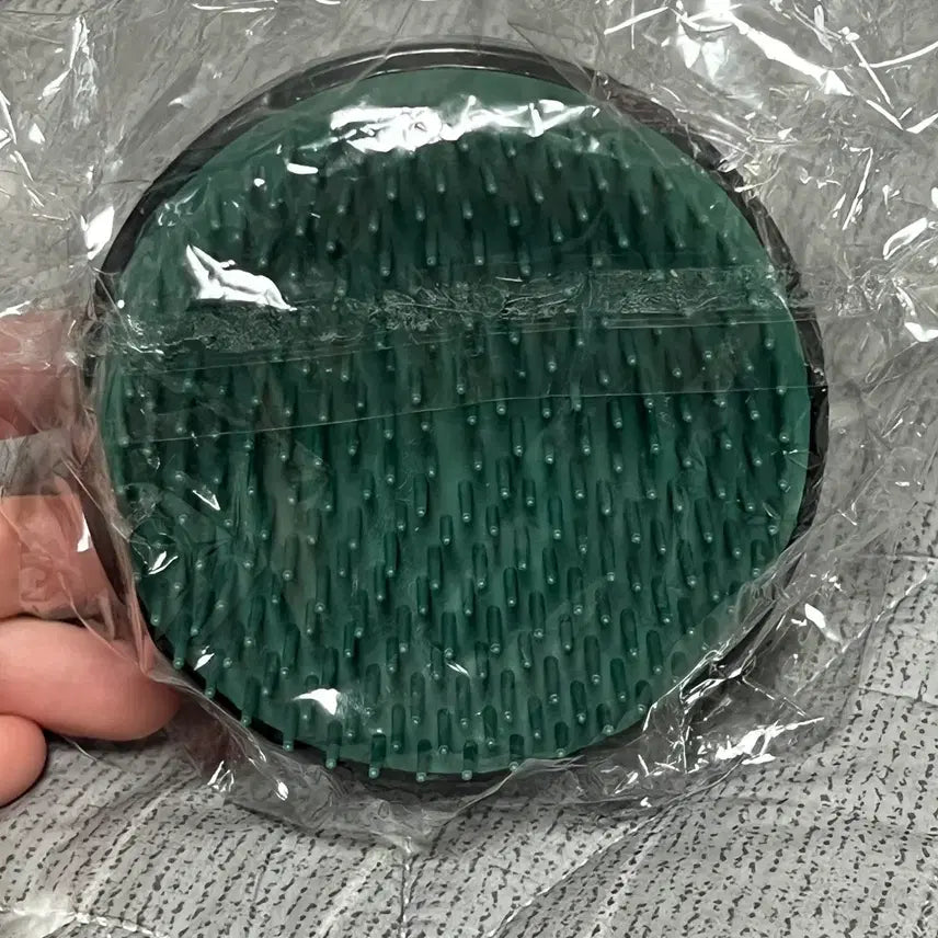 [BUNJANG] Scalp Brush - New, Unsealed / 두피 브러쉬
