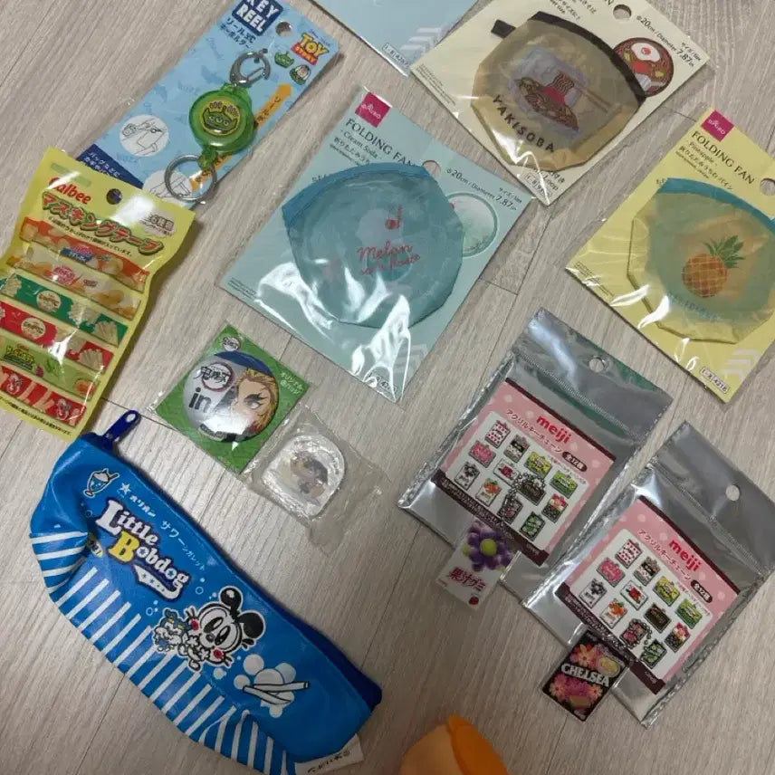 [BUNJANG] Gacha Pouch, Masking Tape, Keychain, Fan, etc. / 가챠 파우치 마스킹테이프 키링 부채 등등
