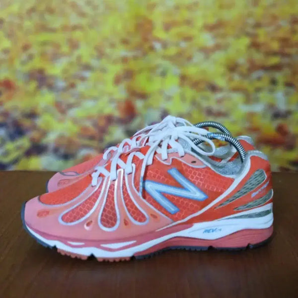 [BUNJANG] New Balance 890 Orange Sneakers 240 / 뉴발란스 890 오렌지 스니커즈 240