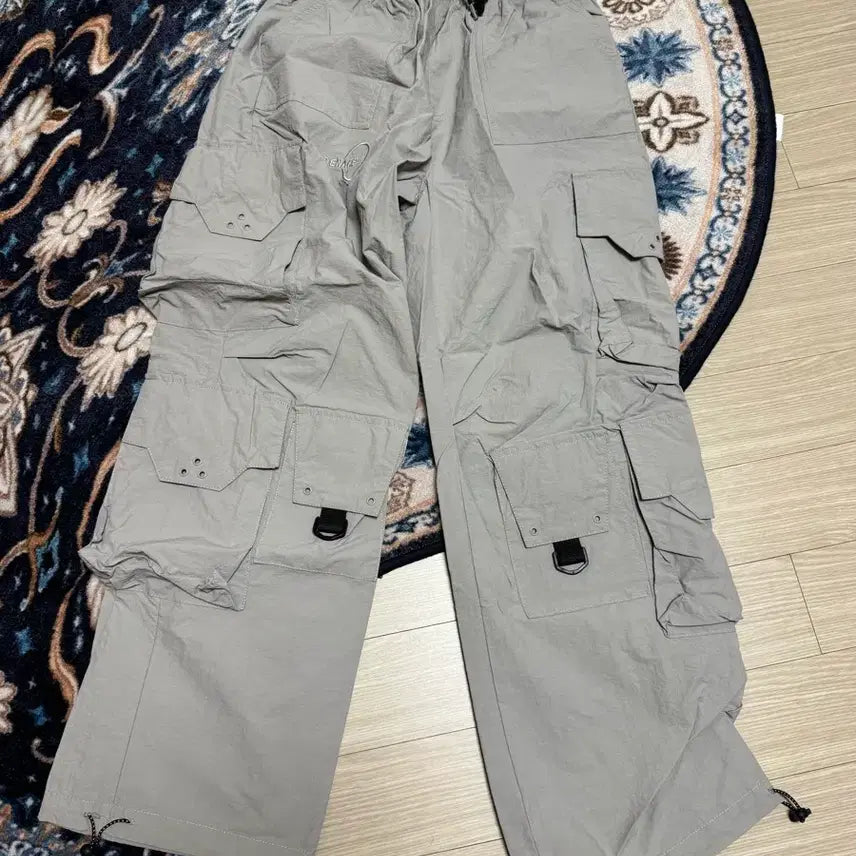 [BUNJANG] Deunage Cargo Nylon Pants / 드네이지 카고 나일론 팬트