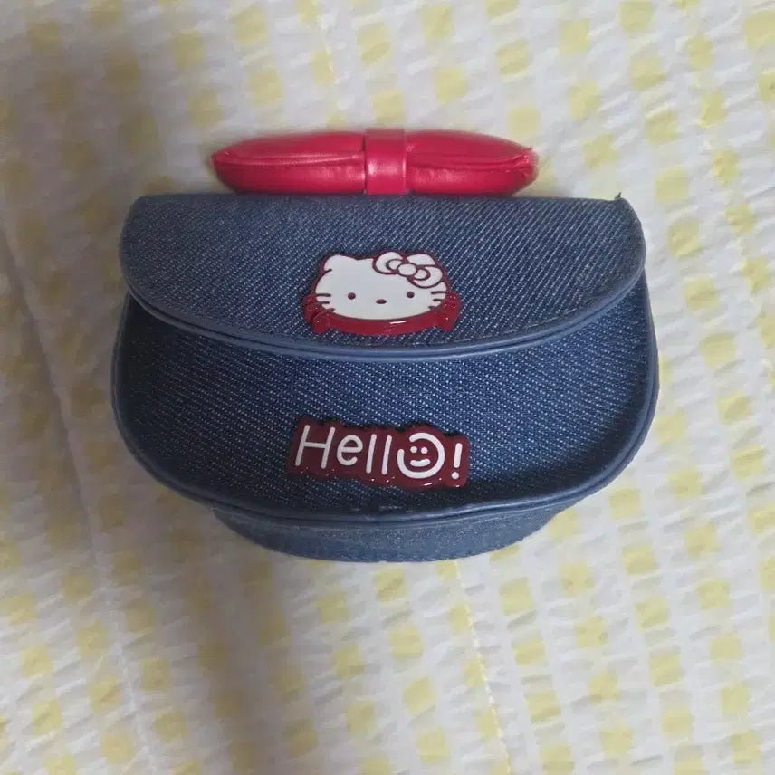 [BUNJANG] Hello Kitty Denim Mini Crossbody Bag / [새상품] 헬로키티 데님 미니 크로스백