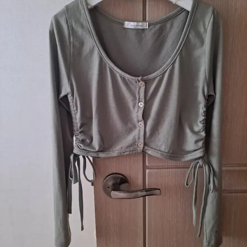 [BUNJANG] Ruched Cropped Top / 셔링 크롭티
