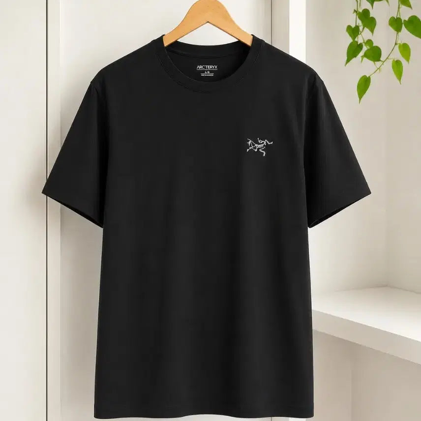 [BUNJANG] Arc'teryx Short-Sleeve T-Shirt Black XL / 아크테릭스 반팔티 블랙 105