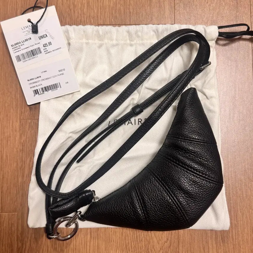 [BUNJANG] Lemaire 26SS Croissant Coin Purse Crossbody Bag Black Grained Leather / 26SS 르메르 크루아상 코인펄스 크로스바디 블랙
