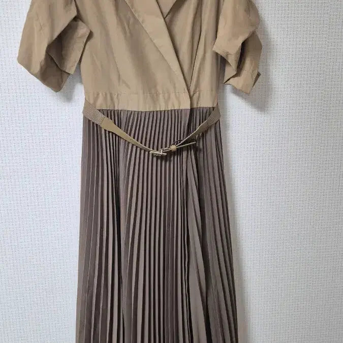 [BUNJANG] 2021 Time Pleated Long Dress / 2021 타임 원피스 플리츠 롱 원피스