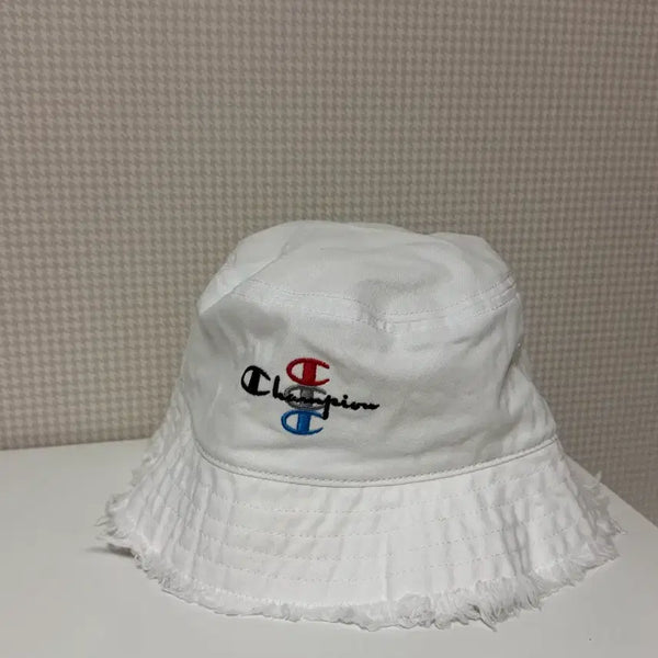 [BUNJANG] Champion Bucket Hat / 챔피온 버킷햇
