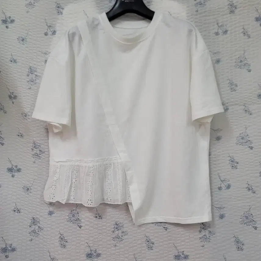 [BUNJANG] T-Shirt / 티셔츠