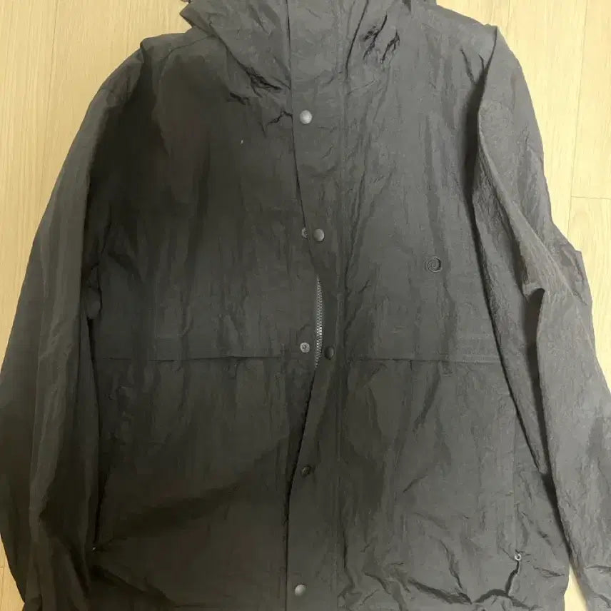 [BUNJANG] Travel Windbreaker Jacket / 트래블 바람막이 팝니다!