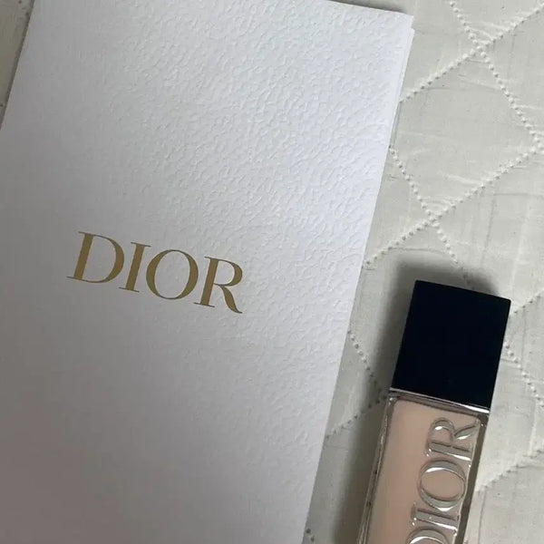 [BUNJANG] Dior Forever Skin Glow Radiant Foundation 00.5N / 디올 포에버 스킨 글로우 래디언트 파데 00.5N