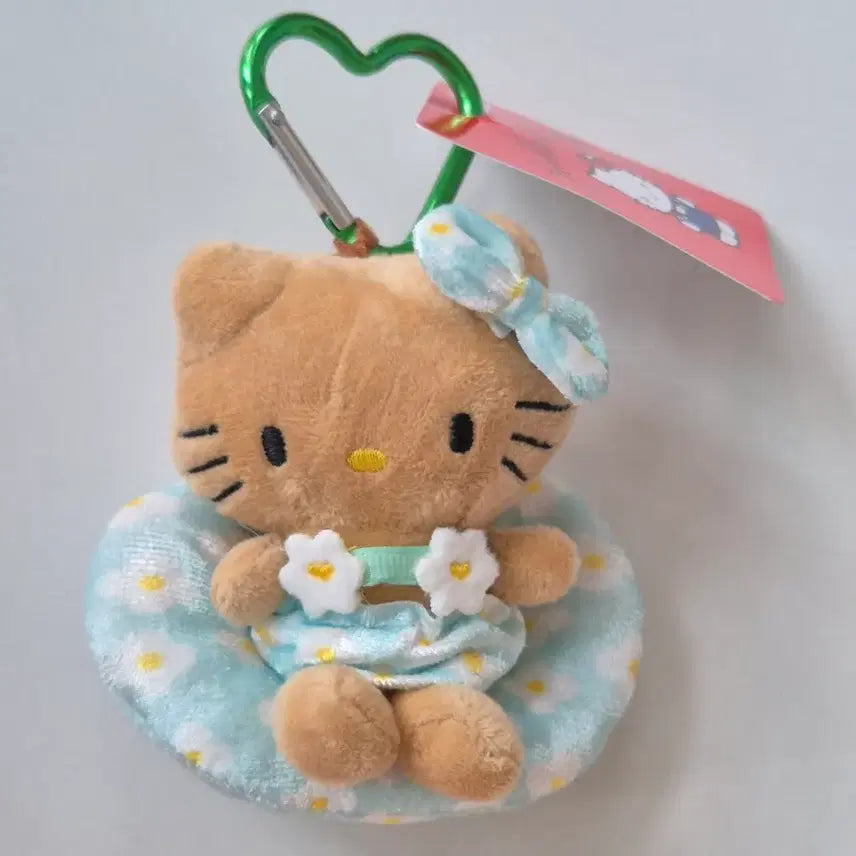 [BUNJANG] Hello Kitty Summer Doll Keychain / 헬로키티 여름 인형 키링