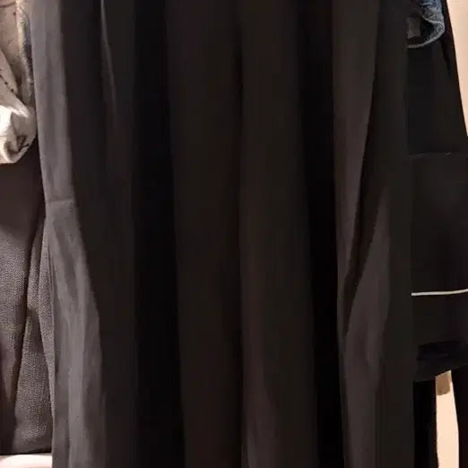[BUNJANG] Black Wide Leg Slacks / 블랙 와이드 슬랙스