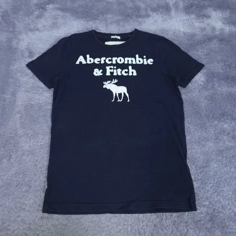 [BUNJANG] Abercrombie & Fitch Short Sleeve T-Shirt Size S / S 아베크롬비 반팔 티 | 0728A28