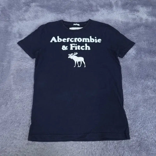 [BUNJANG] Abercrombie & Fitch Short Sleeve T-Shirt Size S / S 아베크롬비 반팔 티 | 0728A28