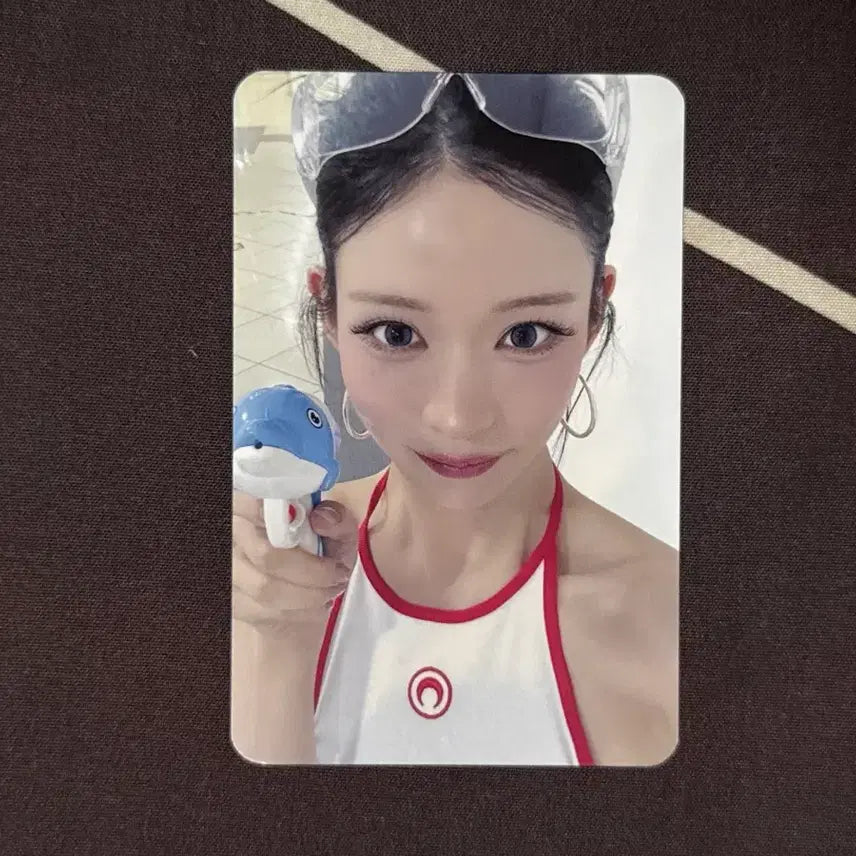 [BUNJANG] fromis_9 Lee Chaeyoung Glow ME Makestar POB Photocard / 프로미스나인 Glow ME 메이크스타 특전 물놀이 이채영 포카 fromis9