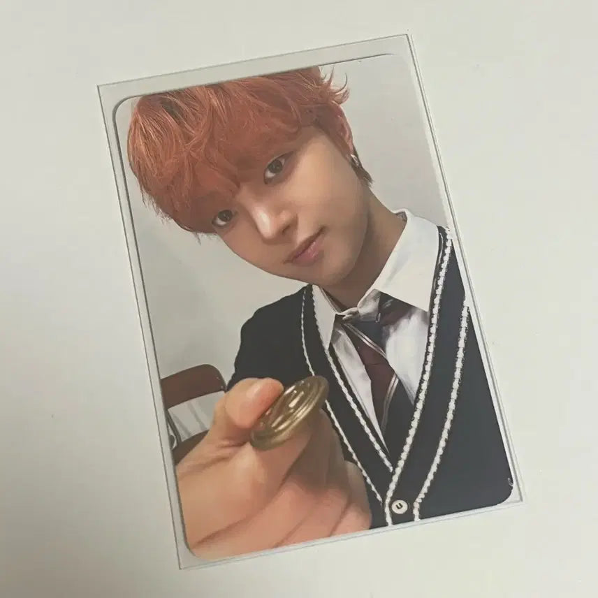 [BUNJANG] ENHYPEN EJ Button Photocard VR Concert Movie 2nd POB / 앤팀 의주 단추 포카 양도 vr 콘서트 영화 2차 특전
