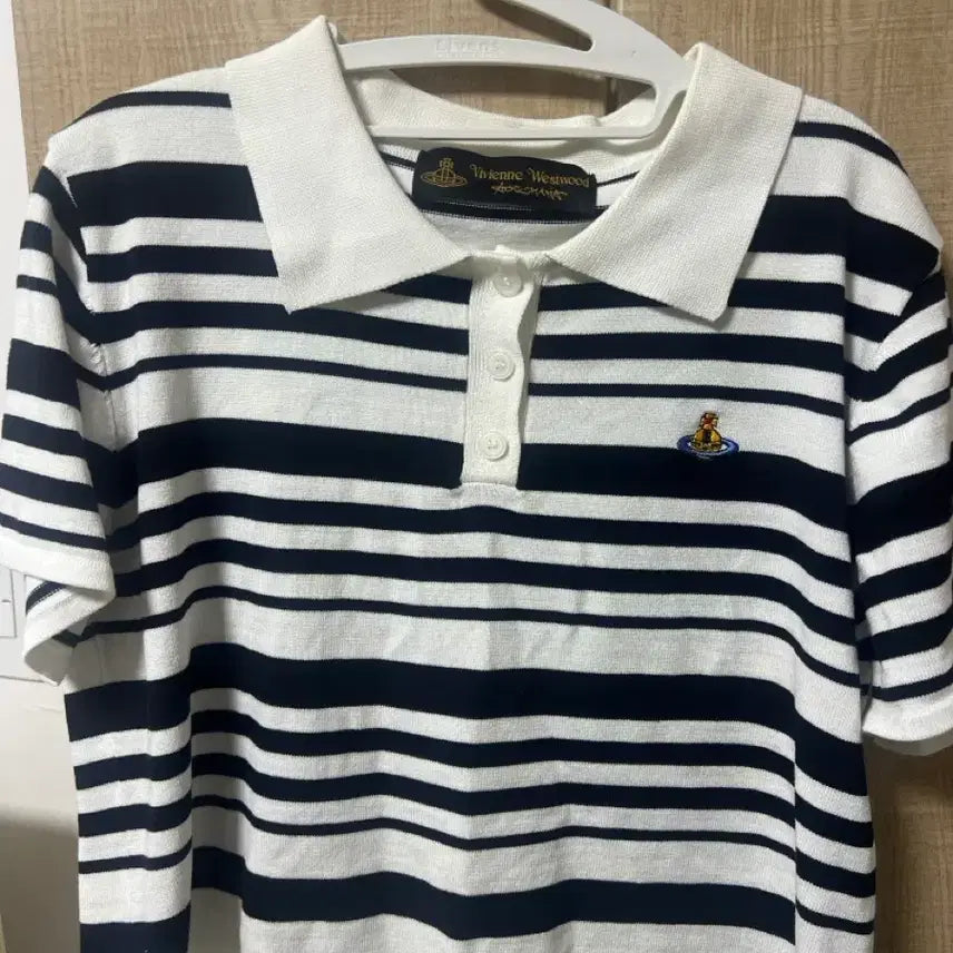 [BUNJANG] Vivienne Westwood Stripe Cropped T-Shirt / 비비안웨스트우드  스트라이프 크롭