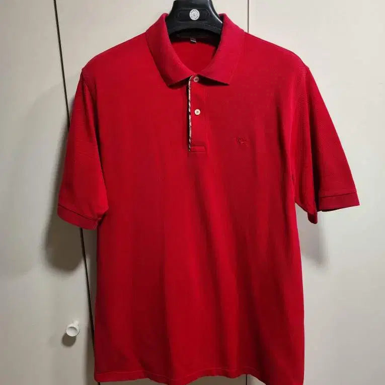 [BUNJANG] Burberry Red Collar Neck T-Shirt (Large) / 라지 버버리 카라넥 티셔츠 레드