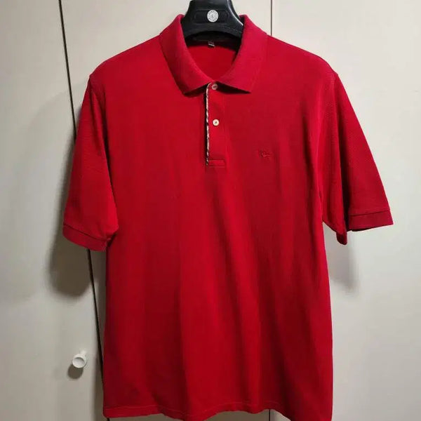[BUNJANG] Burberry Red Collar Neck T-Shirt (Large) / 라지 버버리 카라넥 티셔츠 레드