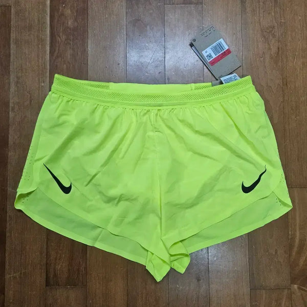 [BUNJANG] Nike Dri-FIT ADV AeroSwift 2-Inch Brief-Lined Running Shorts Volt Black - Asia / 나이키 드라이핏 ADV 에어로스위프트 2인치 브리프 라인드 러닝 쇼츠 볼트 블랙 - 아시아 FN3350-702