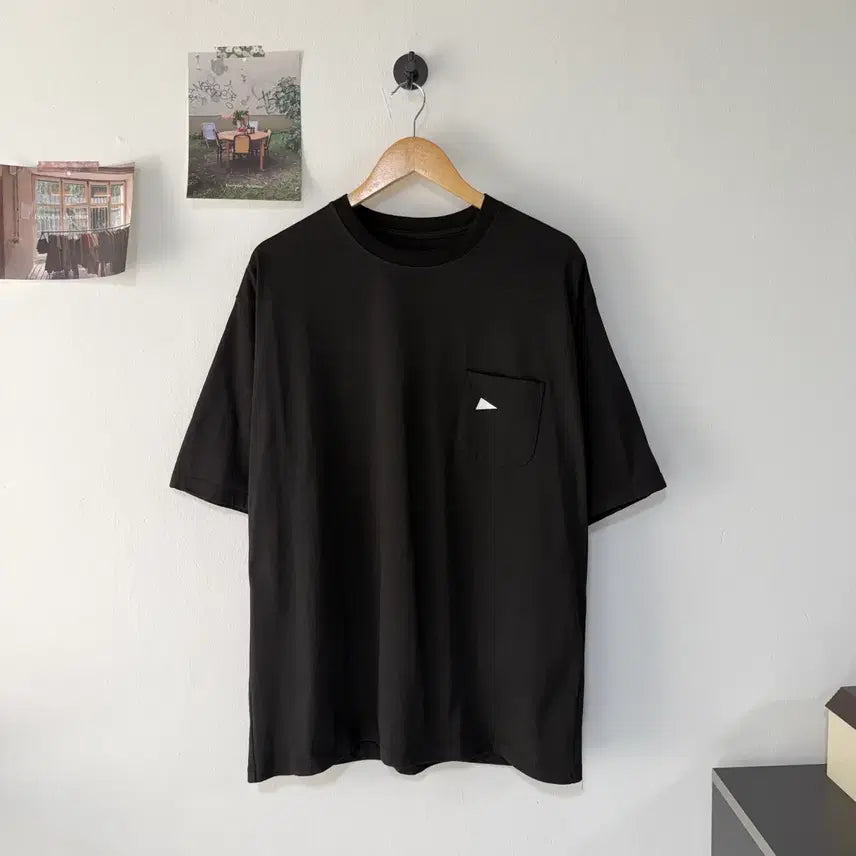 [BUNJANG] and wander XL Pocket T-Shirt / [택포] [XL] and wander 앤드원더 포켓 티셔츠