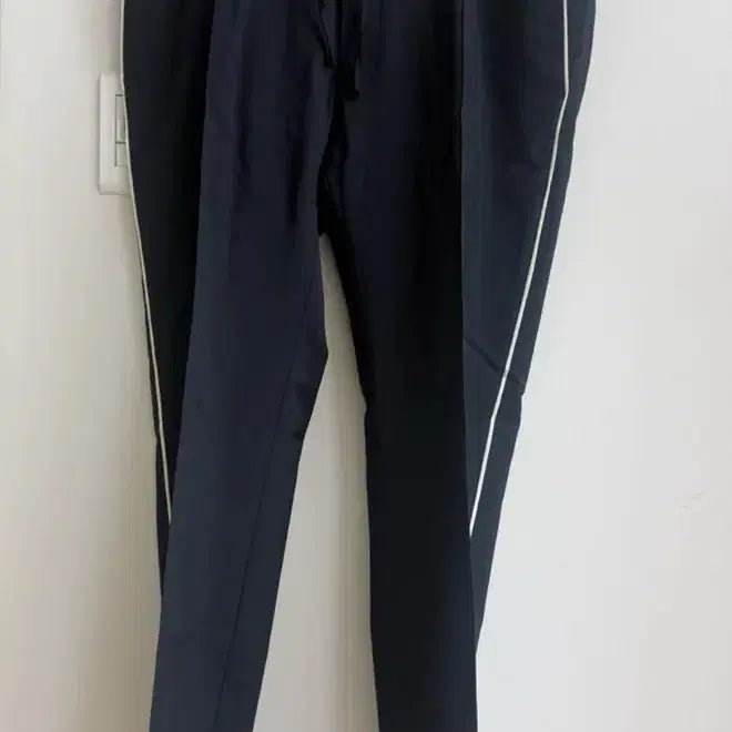 [BUNJANG] Valentino Side Stripe Track Pants Size 50 / 발렌티노(Valentino) 사이드 스트라이프 트랙 팬츠 50사이즈