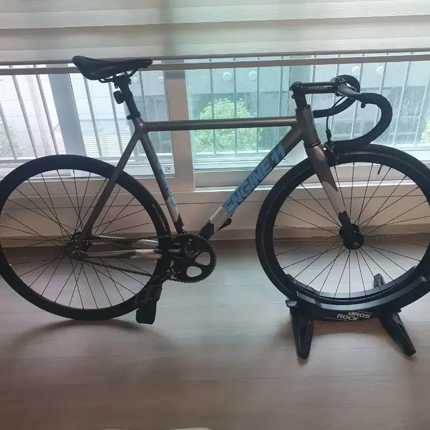[BUNJANG] Engine 11 Gunmetal Fixed Gear Bicycle / 픽시 엔진11 건메탈